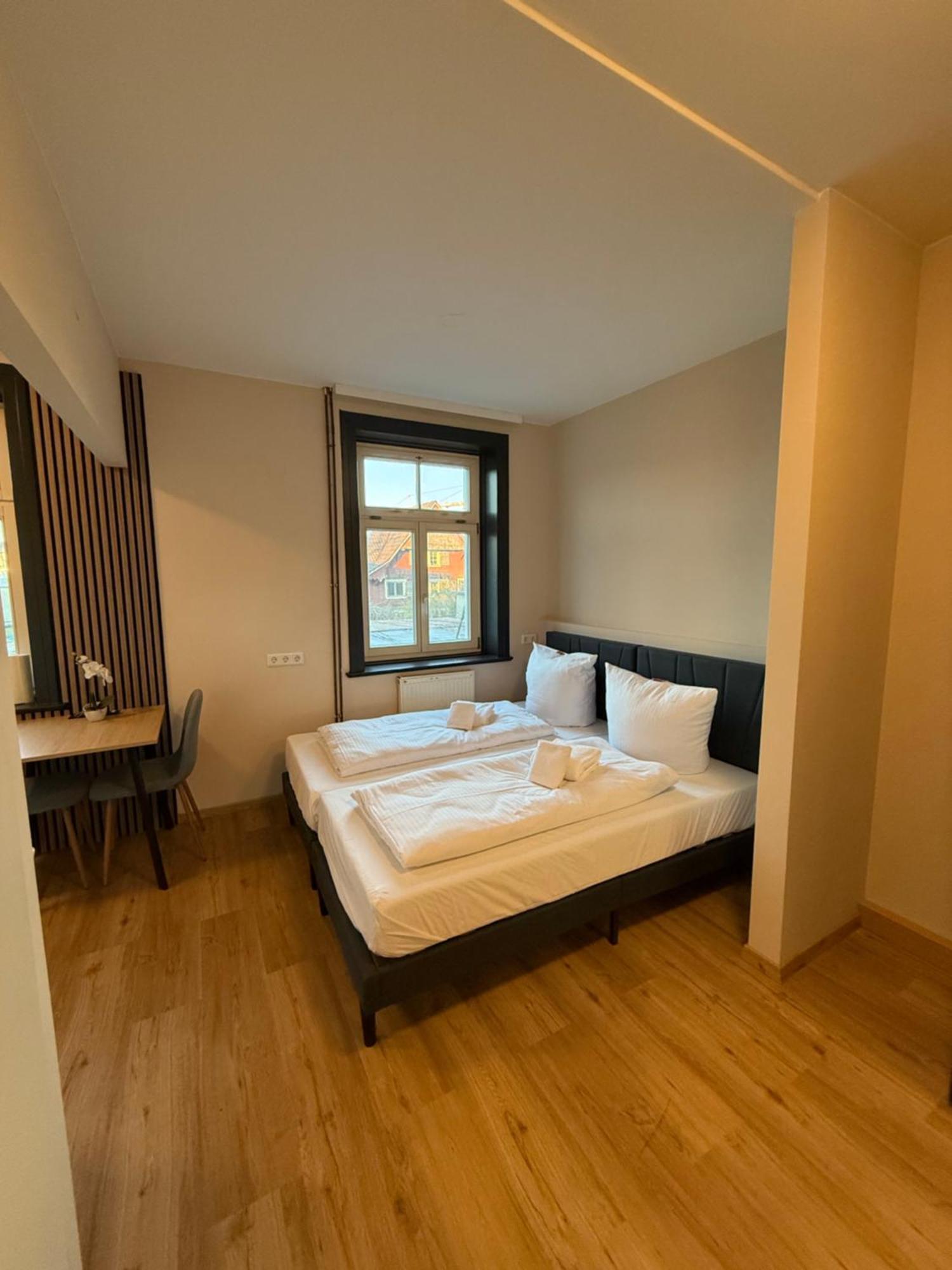 Crown Living Villa Blumenau Studios, Smarttv, Parkplatz 루스테나우 외부 사진