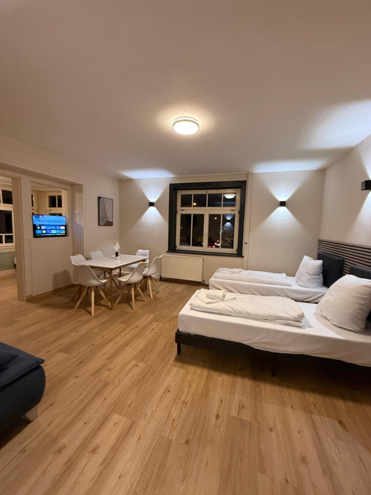 Crown Living Villa Blumenau Studios, Smarttv, Parkplatz 루스테나우 외부 사진