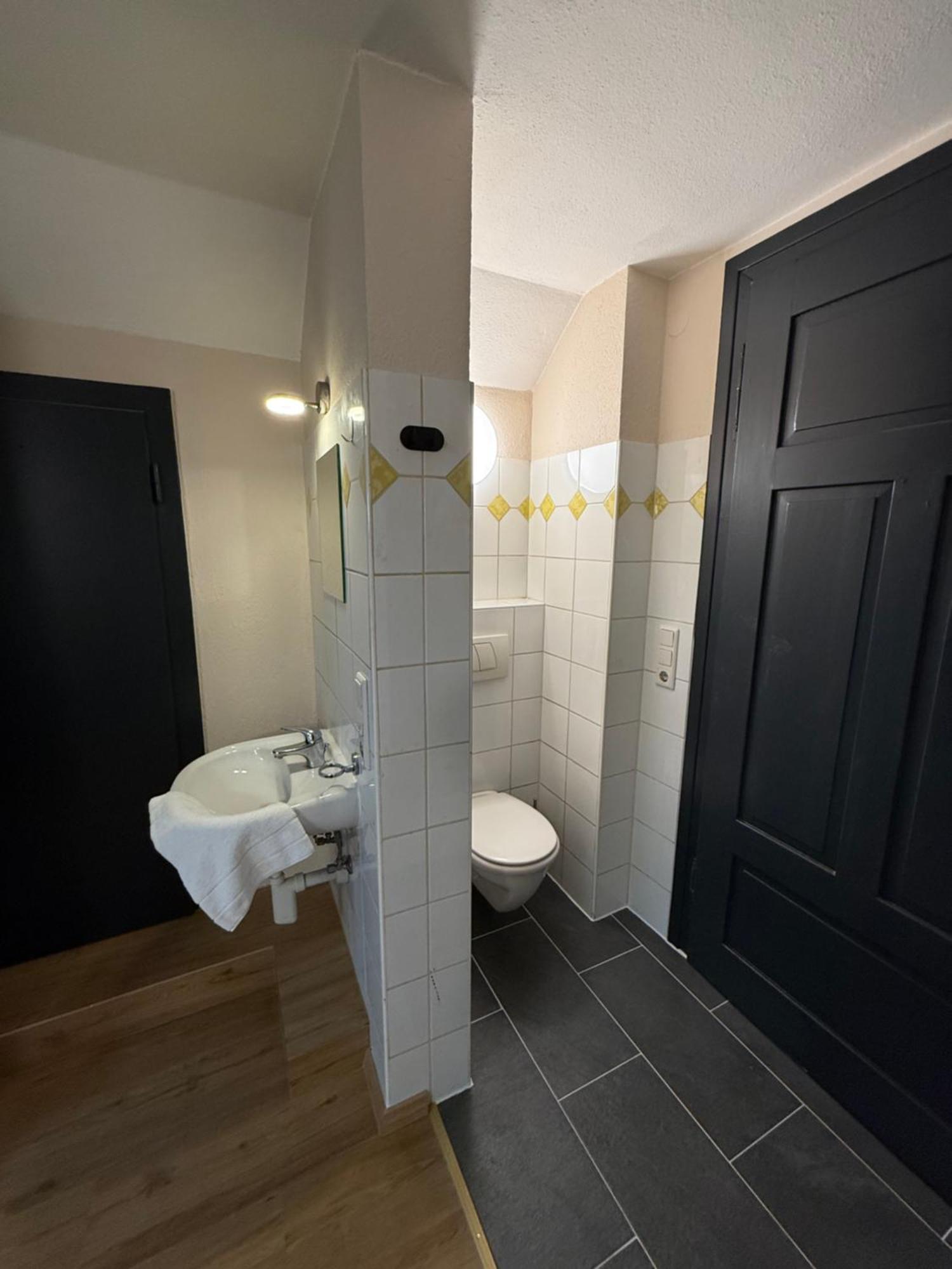 Crown Living Villa Blumenau Studios, Smarttv, Parkplatz 루스테나우 외부 사진