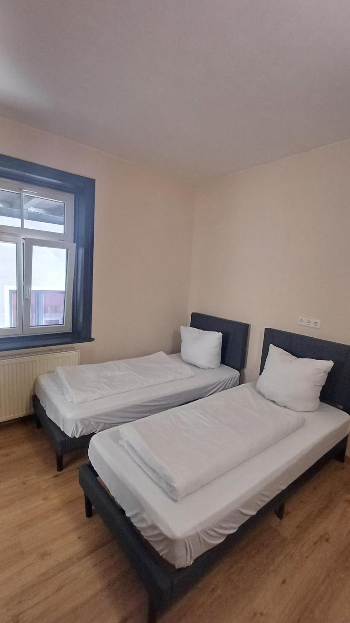 Crown Living Villa Blumenau Studios, Smarttv, Parkplatz 루스테나우 객실 사진