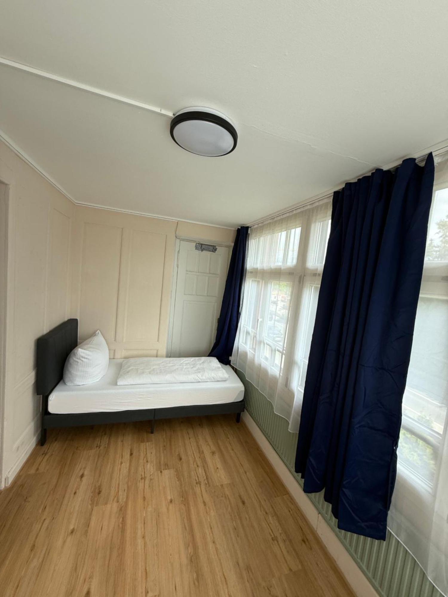 Crown Living Villa Blumenau Studios, Smarttv, Parkplatz 루스테나우 외부 사진